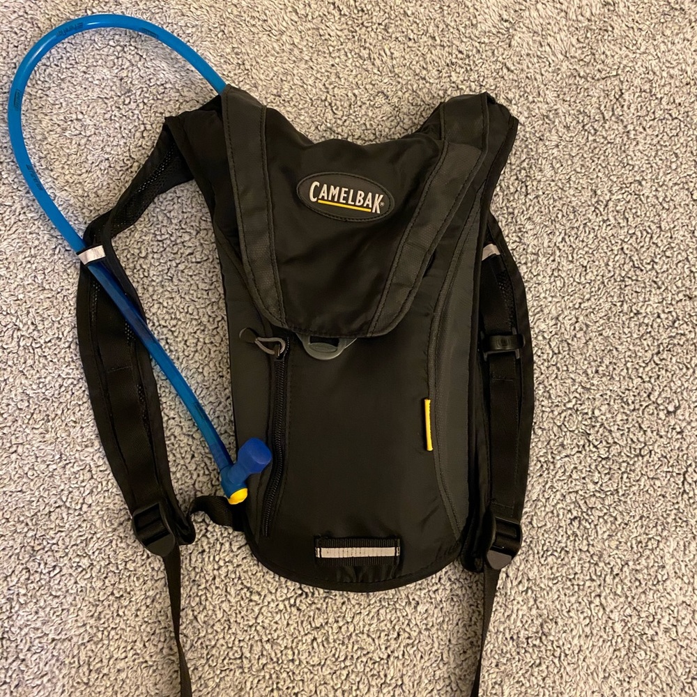 Camelbak Hydrobak Hydration Pack 50 Oz Gem